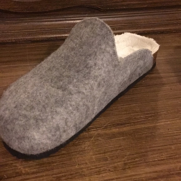 Fur lined clogs - Picture 4 of 5
